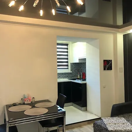 Апартаменты А.Поля 10 Dnipro Exterior photo
